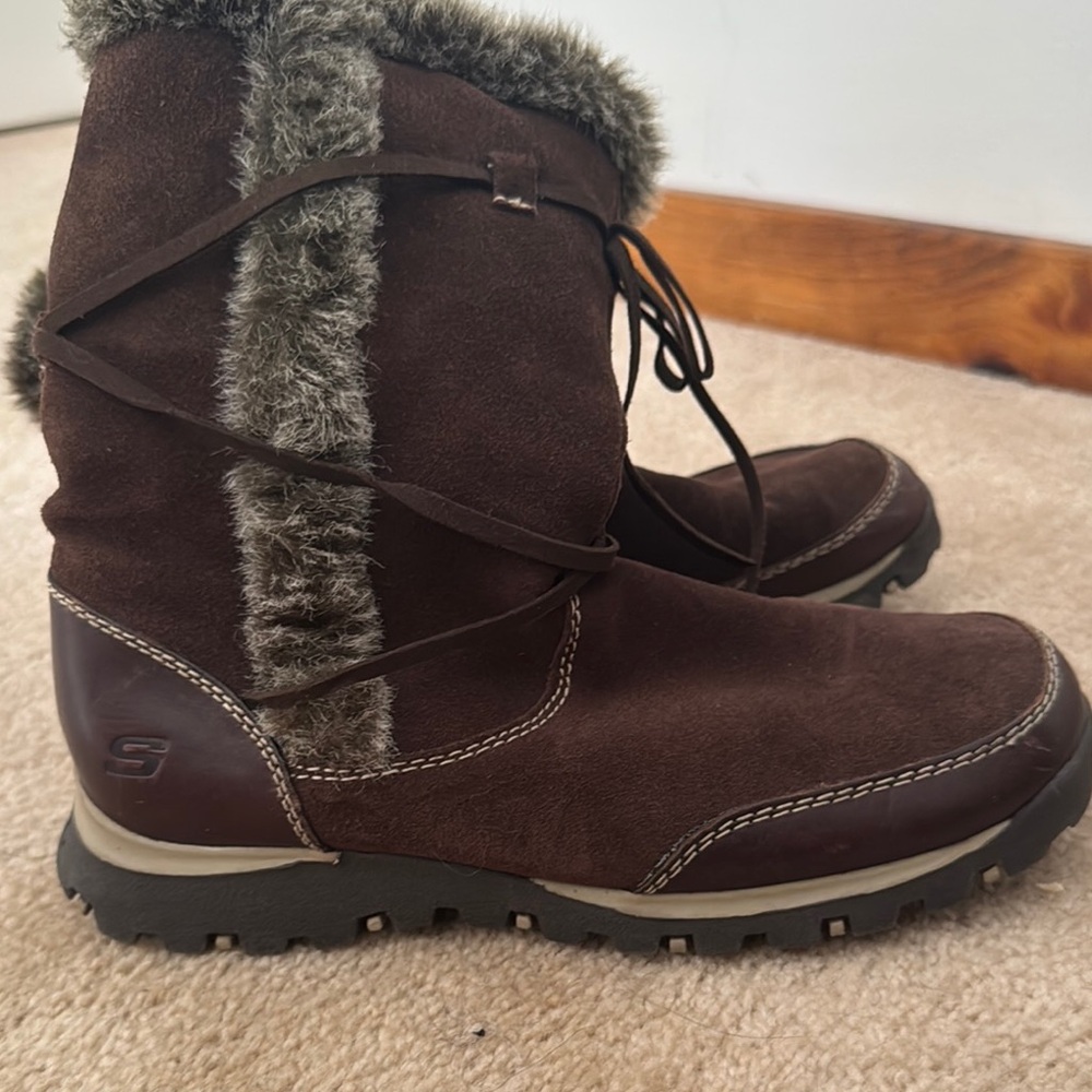 Skechers Brown Winter Rain Boots with Faux Fur Trim